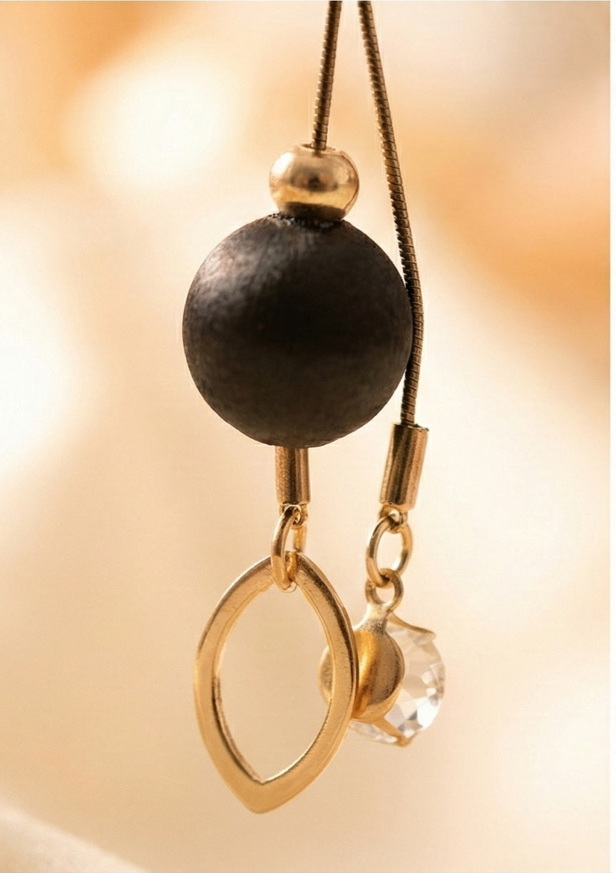 ✨ Celeste Drop Minimal Pendant Necklace✨️